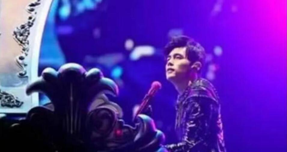 巨星傳奇一手中籤率三成  超購近12倍