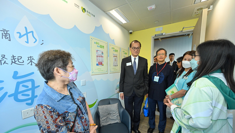 南區地區康健中心開幕 盧寵茂：推動以地區為本的基層醫療發展