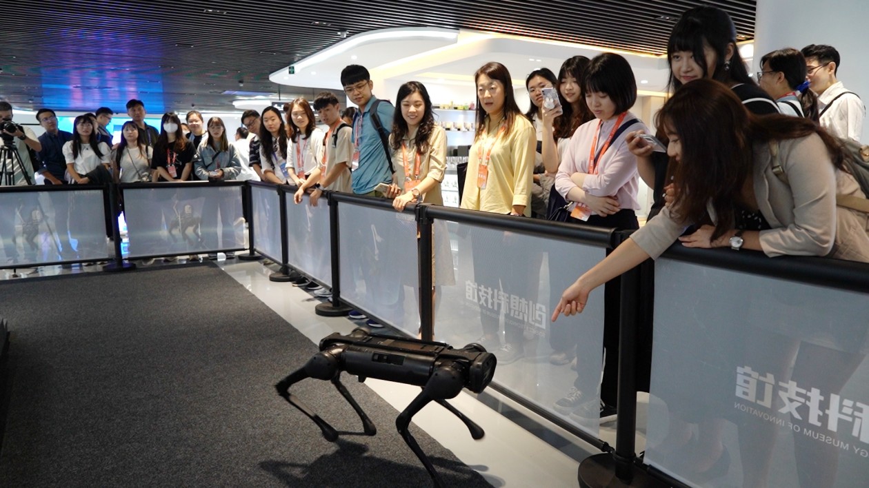 有片|台青看蘇州 互動體驗「吳中機械人」