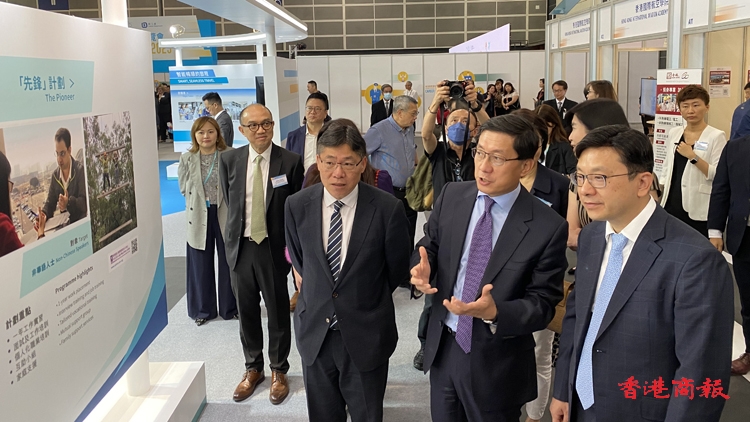 機場職業博覽一連3天舉行 逾50機構提供逾6500個職位