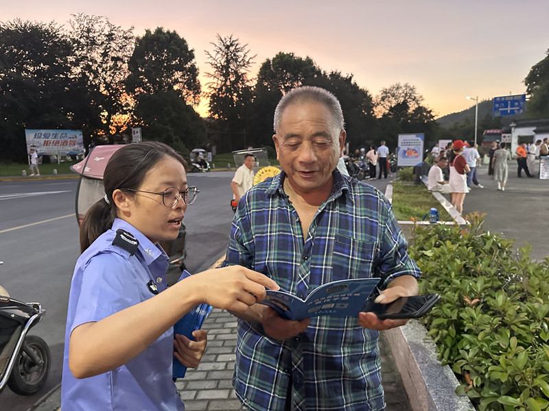 創新形式豐富活動   皖黟縣漁亭鎮法治鄉村更和諧