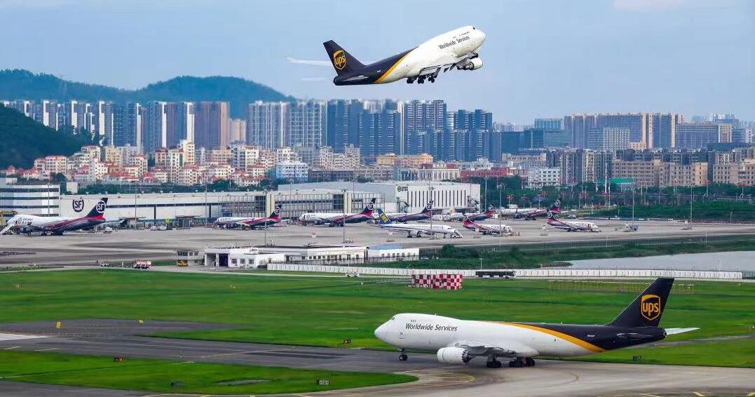 深圳機場國際及地區貨運通航點達到35個  前7個月跨境電商貨運業務量同比翻倍