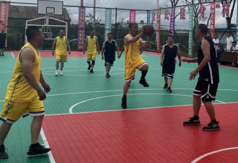 黑龍江省望奎縣通江鎮：「村超」攪熱農民新生活