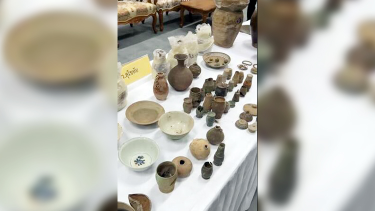 泰國警方破獲盜賣文物案 繳獲古董文物近千件