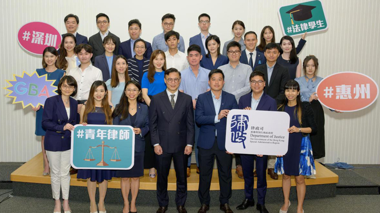 張國鈞7日率領首個青年法律業界代表團考察深圳和惠州