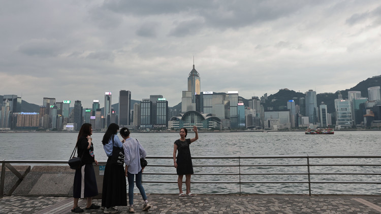 天文台改發三號強風信號