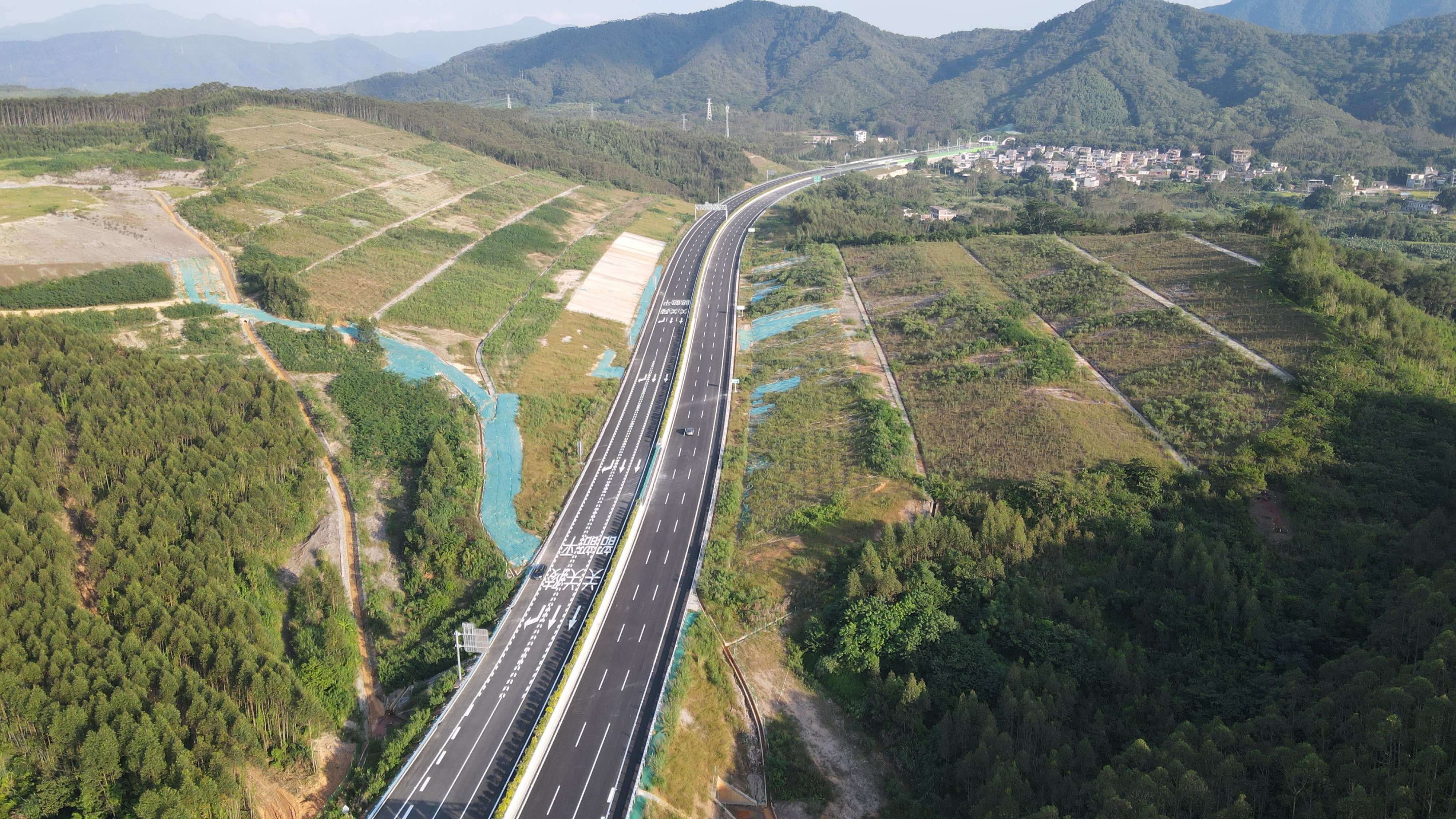 惠龍高速正式通車