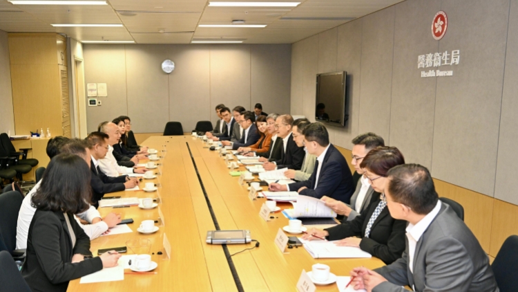 盧寵茂晤四川中醫藥管理局代表團 深化港川中醫藥合作
