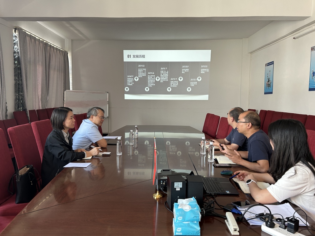 韶關新豐借力「雙百行動」引專家助企發展