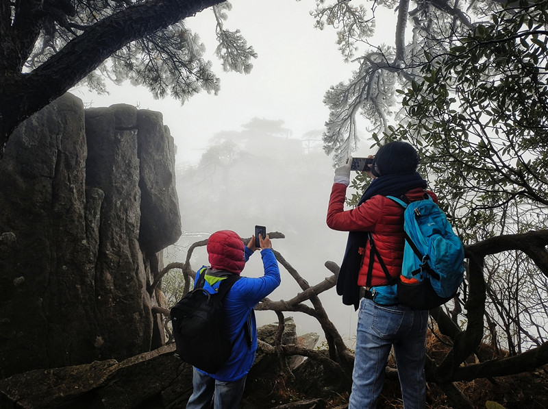 【有片】黃山之巔 琉璃之境