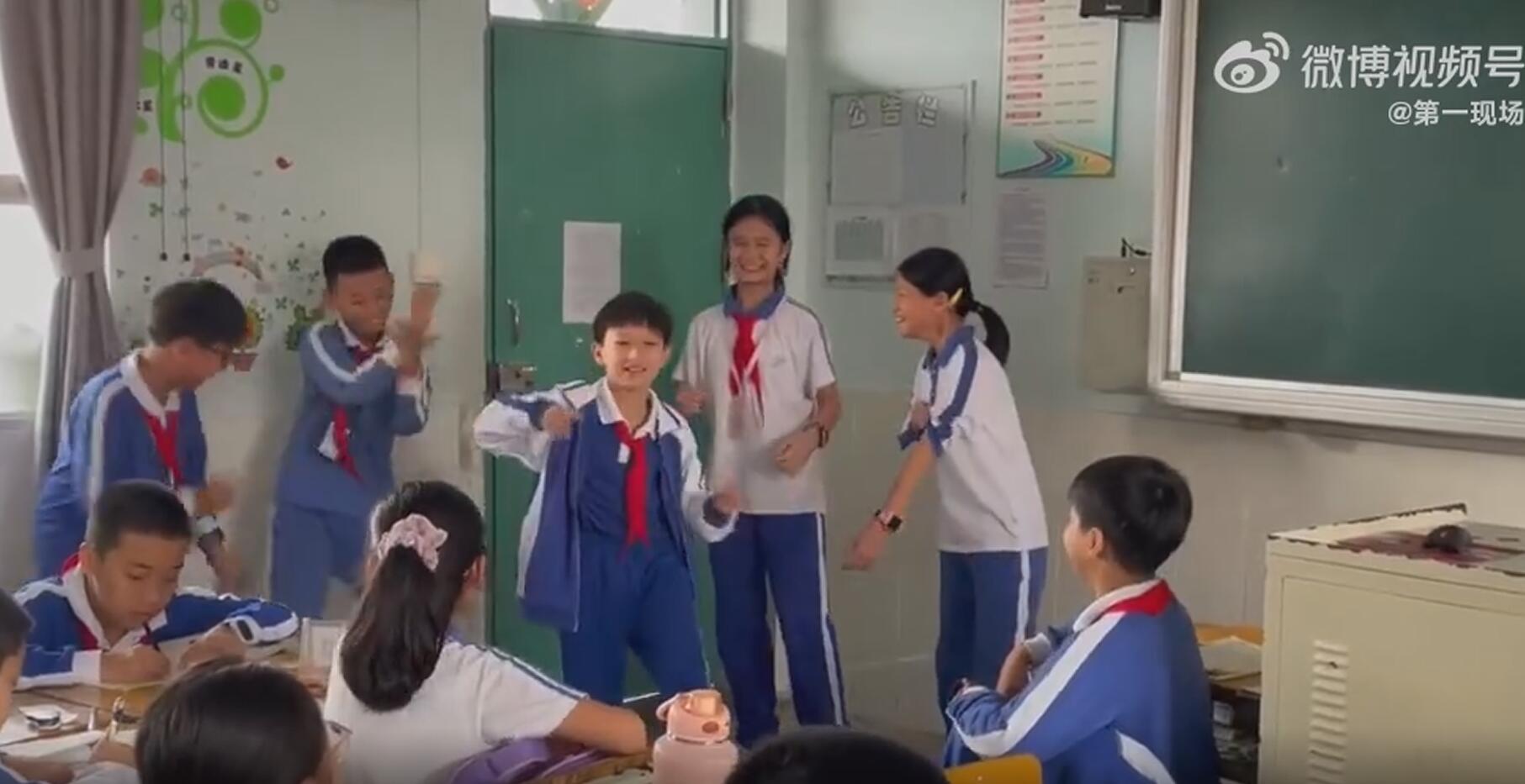 有片｜深圳小學生課間跳舞驚豔同學
