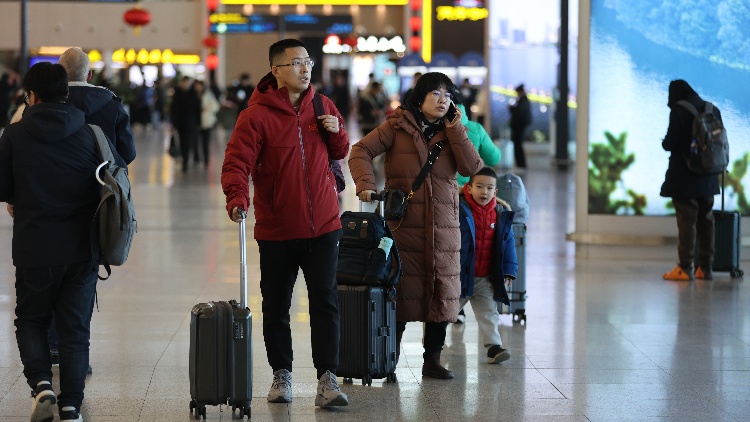 1月1日全國民航預計發送旅客180萬人次
