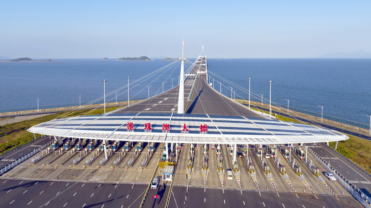 港珠澳大橋2023年出入珠海口岸旅客超1630萬人次