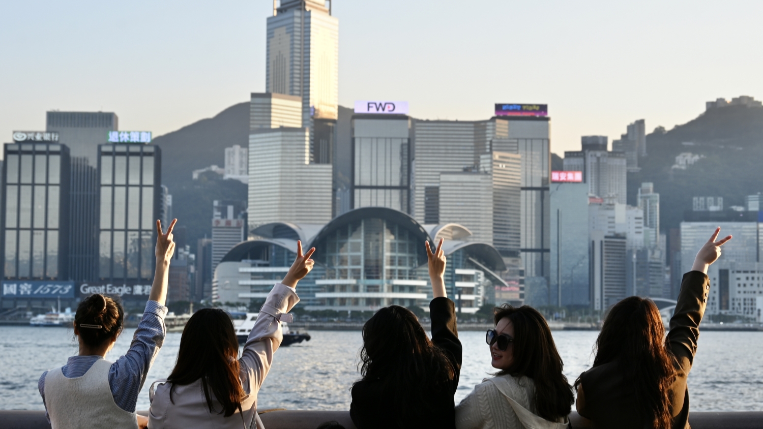 明日將迎節氣「小寒」 本港氣溫清涼大致天晴
