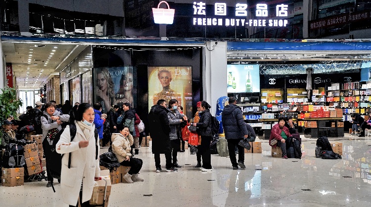 2023年中國出入境人員超4.24億人次