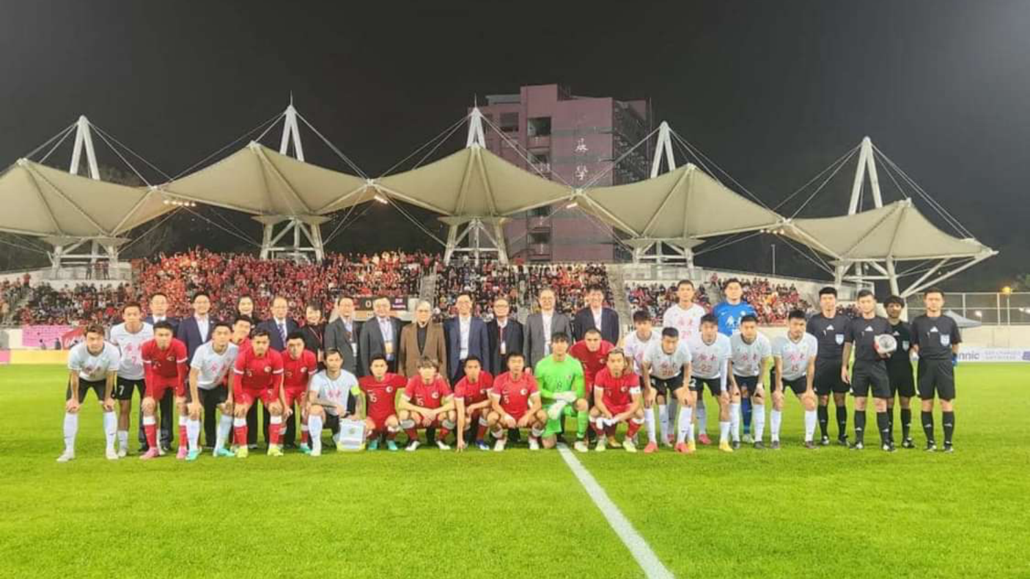 楊潤雄：省港盃載譽歸來 5600多球迷入場氣氛熱烈