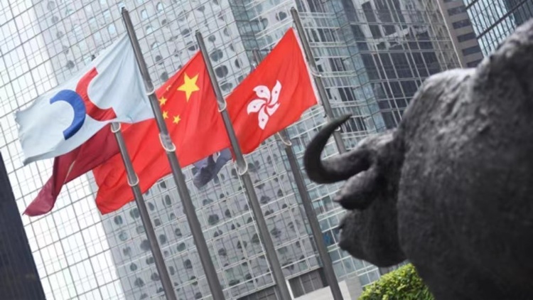 【午市焦點】港股半日升209點 醫療股有追捧