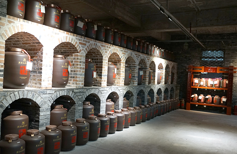 四川綿竹酒企復工忙生產  全力衝刺「開門紅」