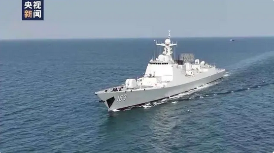 中國海軍第46批護航編隊起航赴亞丁灣