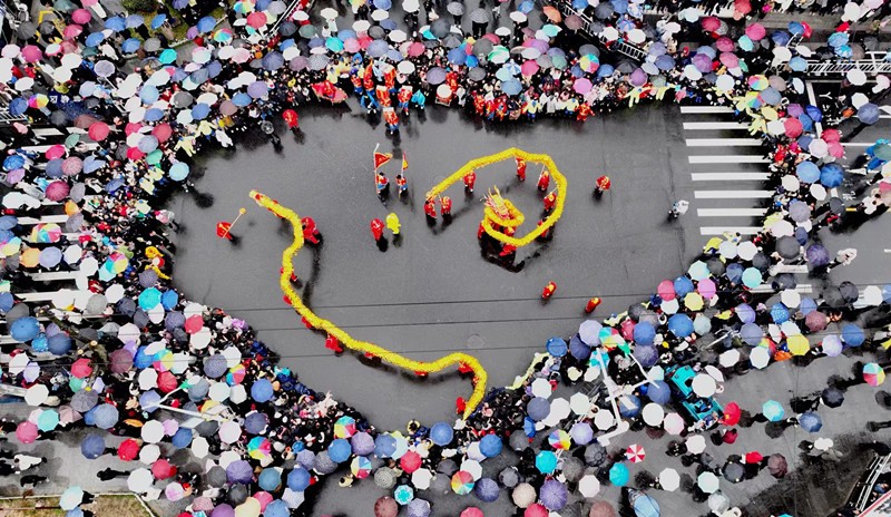 皖祁門：非遺靚東街  梅城鬧元宵