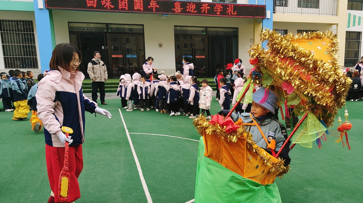 甘肅靜寧：非遺領路「萌娃」開學樂不停