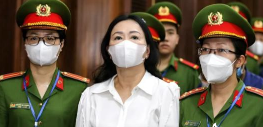 越南女首富涉巨額貪腐案開審 或面臨監禁甚至死刑