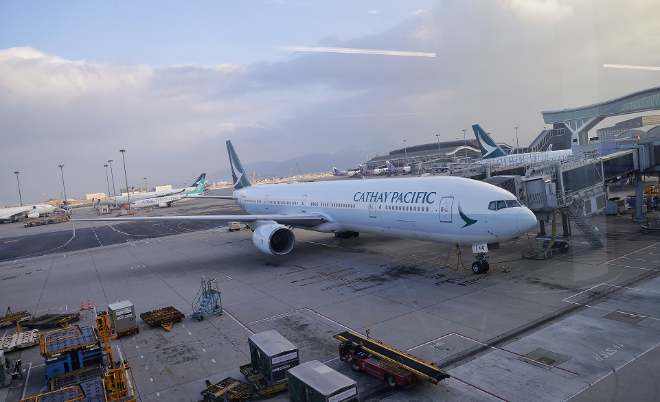 國泰去年扭虧賺98億 2019年後首派息 今年擬增聘5000人