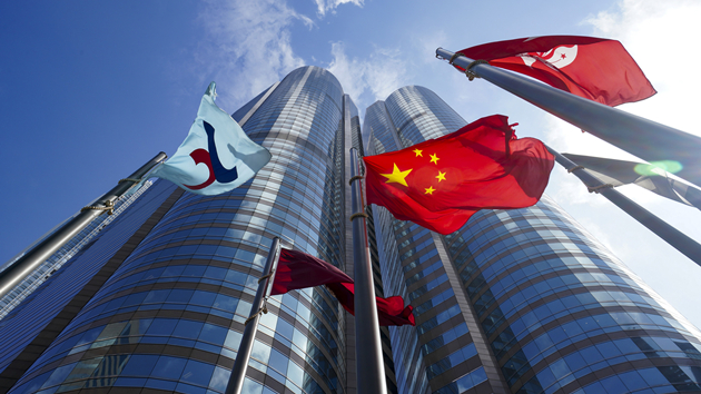 【午市焦點】港股半日跌不足1點  汽車股普遍造好