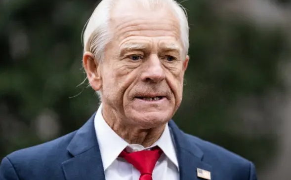 前白宮顧問納瓦羅入獄