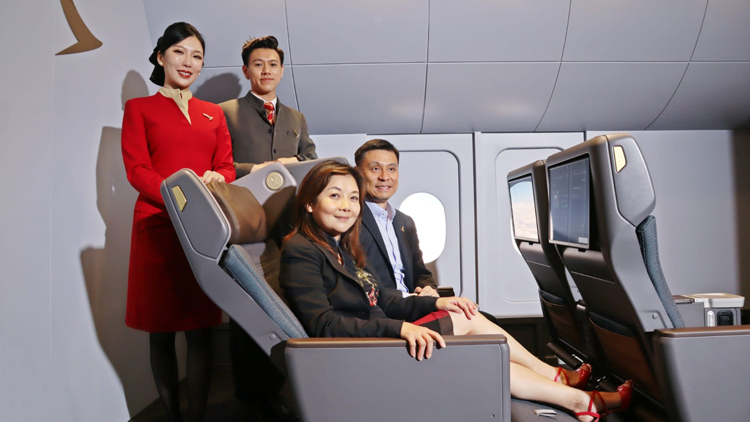 國泰今年開始更新777-300ER客機