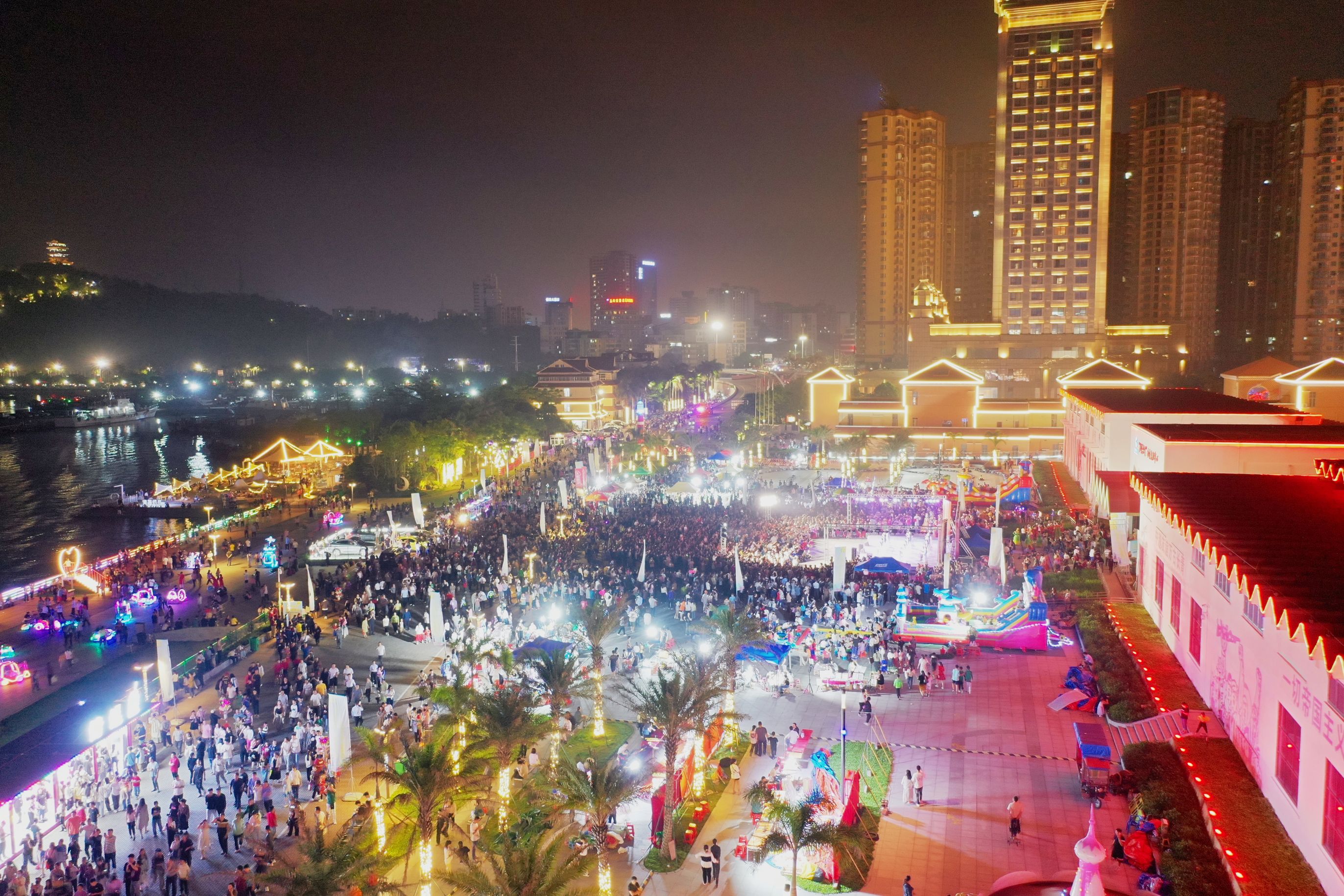 桂防城港「北海故里」開街營業