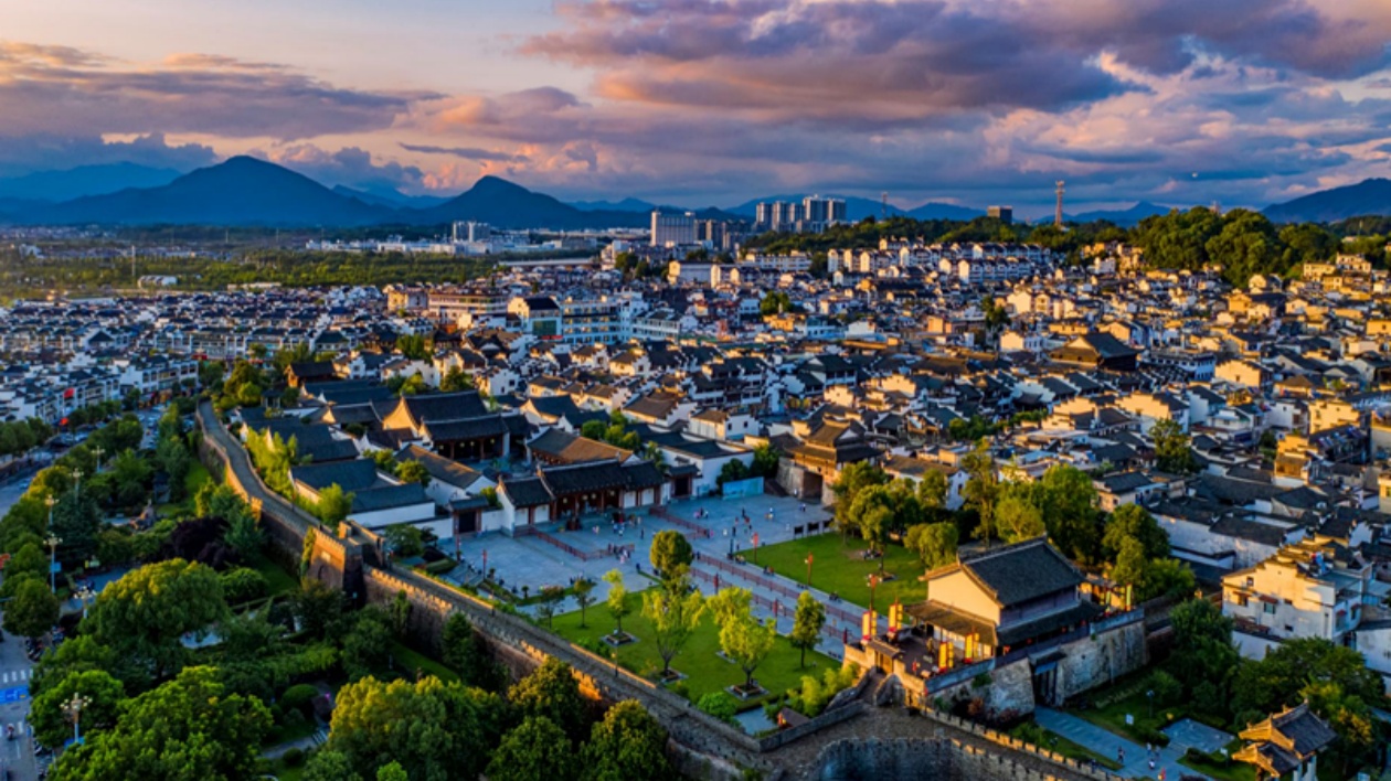 有片│【大黃山365·歙采繽紛 煥新出發】游黃山仙境  逛徽州古城