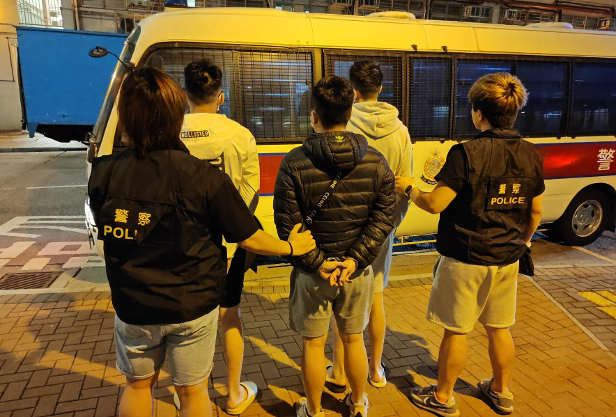 警破公屋毒品儲存倉 拘3男檢22萬元海洛英