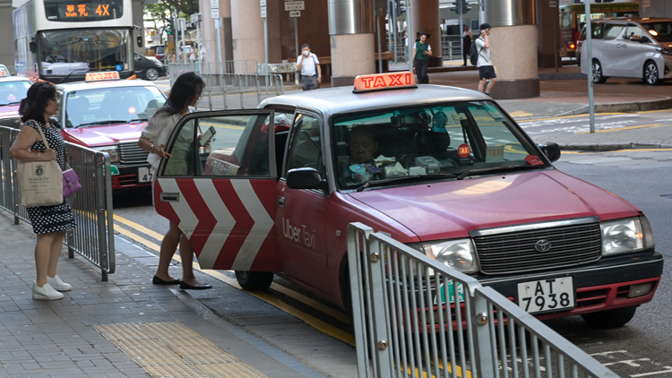 林世雄：政府批准的士加價已平衡的士營運狀況及市民接受能力