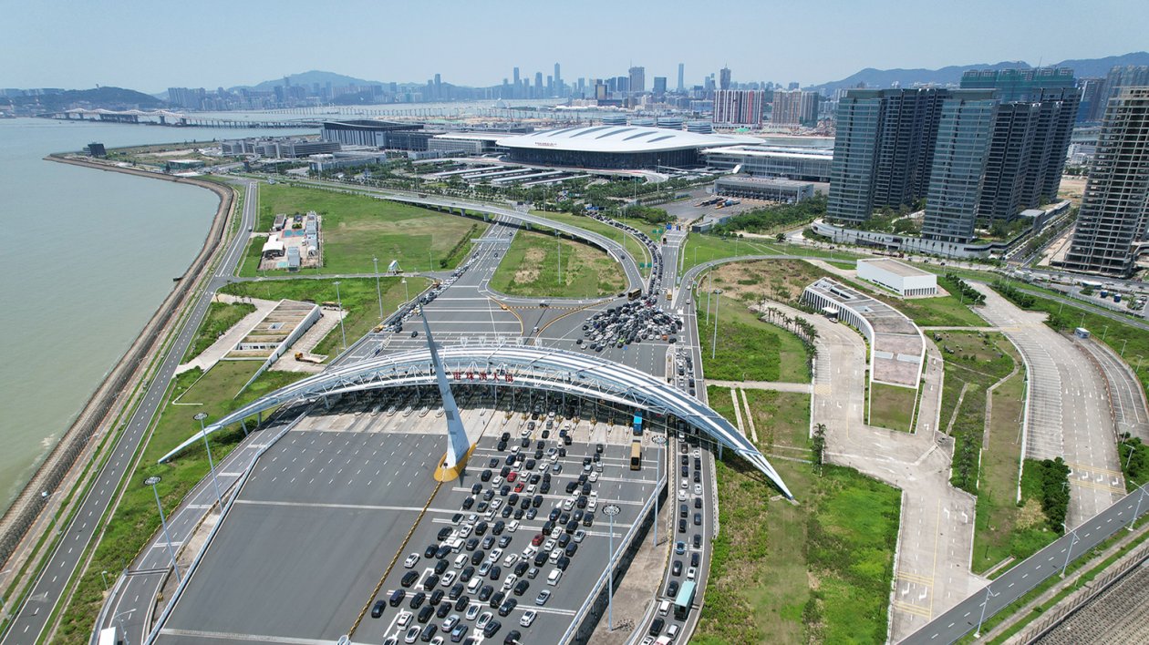 超過1000萬次！港珠澳大橋今年出入境客流創歷史最快記錄