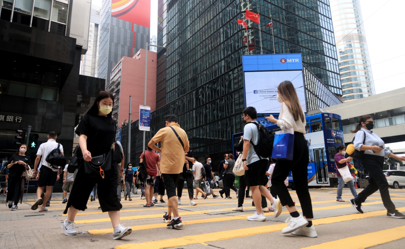 積金評級料5月強積金人均賺8600元