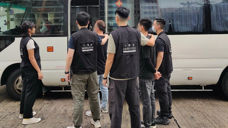 入境處聯同警方全港打擊黑工 拘捕9人
