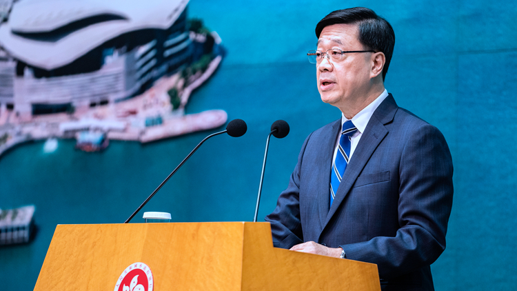 李家超對2名終院非常任法官辭任表示遺憾 法院獨立公平審判案件沒有任何改變