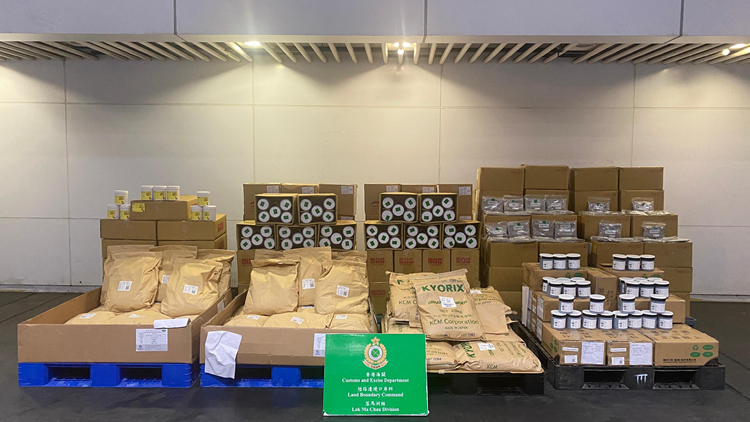 海關落馬洲檢值577萬元走私物品 拘捕69歲貨車司機