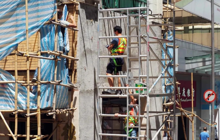 建造業總工會：接獲逾500工友求助 被僱主拖糧逾3000萬