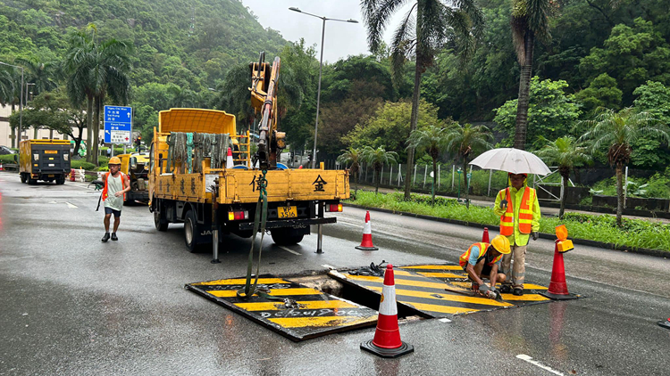 渠務署：筲箕灣東大街及觀塘協和街2宗水浸個案已處理