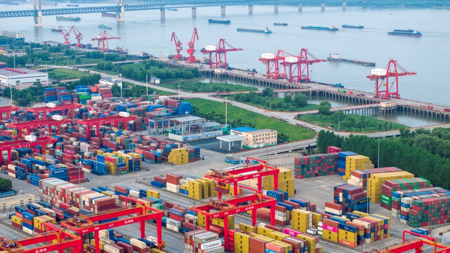 我國貨物貿易總額連續7年位居全球第一