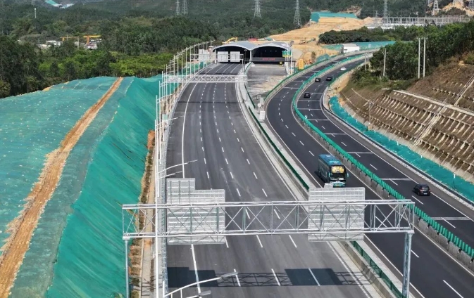 深汕西高速鮜門服務區即將關停 梅隴至洛坑改線段8.1通車