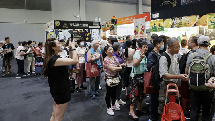 工展會購物節首日人流暢旺 參展商料今年銷情與去年相若