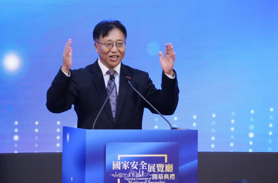 崔建春：國家安全展覽廳為香港市民認識國安提供重要窗口