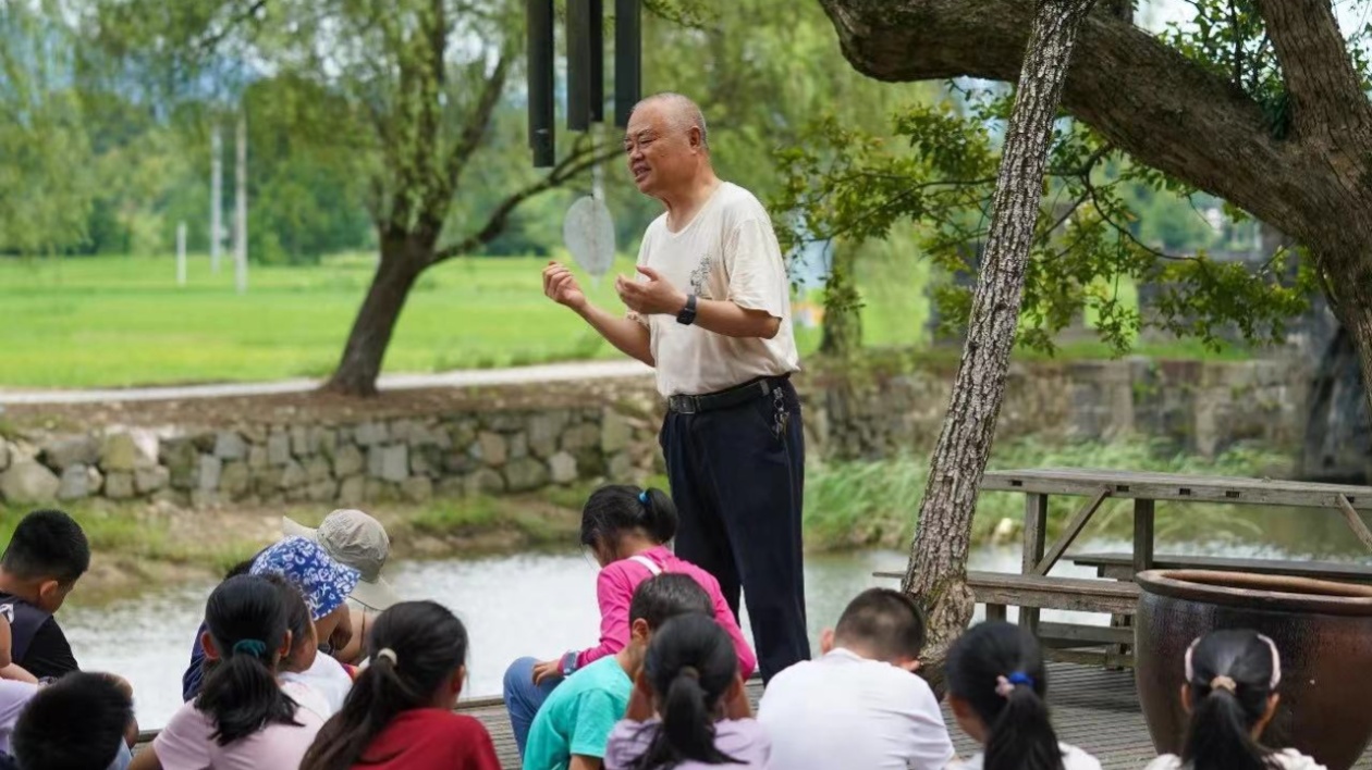 皖黟縣碧陽鎮：創新「旅居+研學」 「影像南屏」IP 成爆款