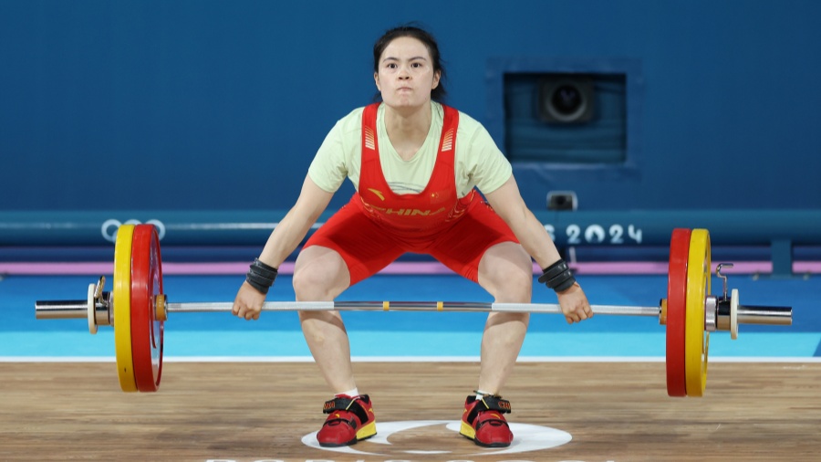 巴黎奧運 | 中國舉重隊第3金！羅詩芳59公斤級舉重金牌