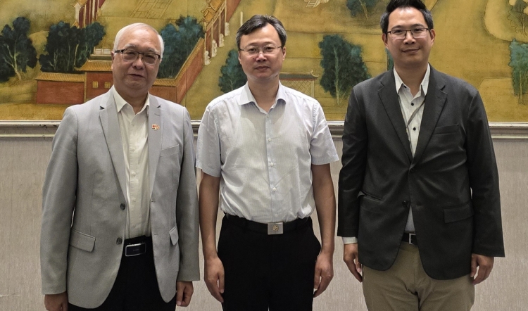 謝展寰展開江蘇省訪問行程