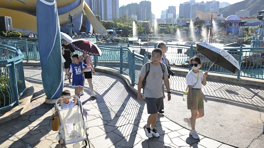 天文台發出酷熱天氣警告