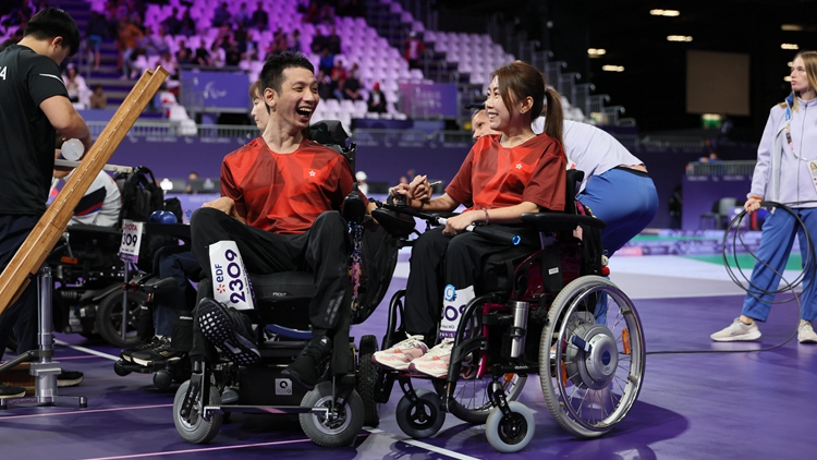 巴黎殘奧丨李家超祝賀硬地滾球隊再奪獎牌 令全港市民引以為傲